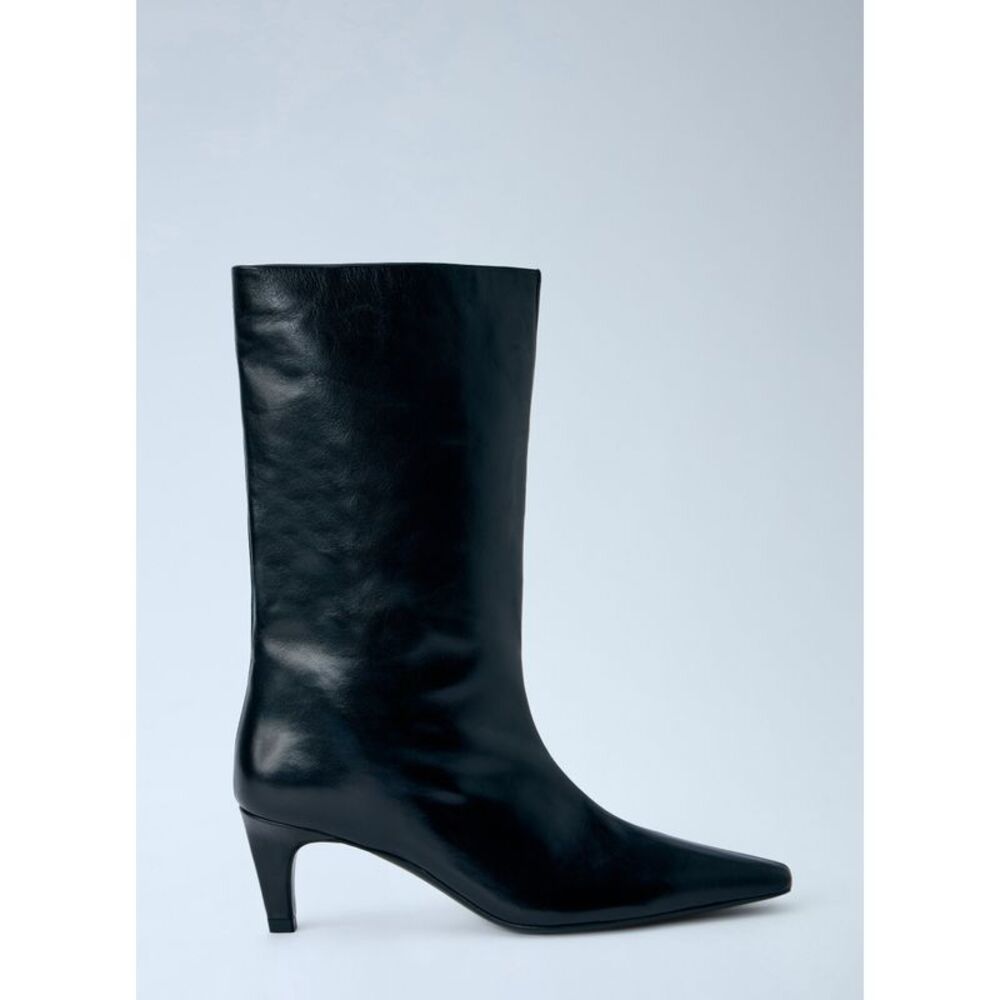 Jude Women Cave Mid Calf Boots